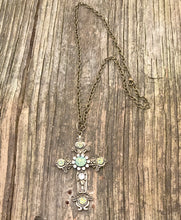 Load image into Gallery viewer, Druzy Cross Necklace